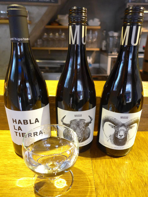 高円寺で本場のバル文化を再現する「スペインバル トリツカレ男」。