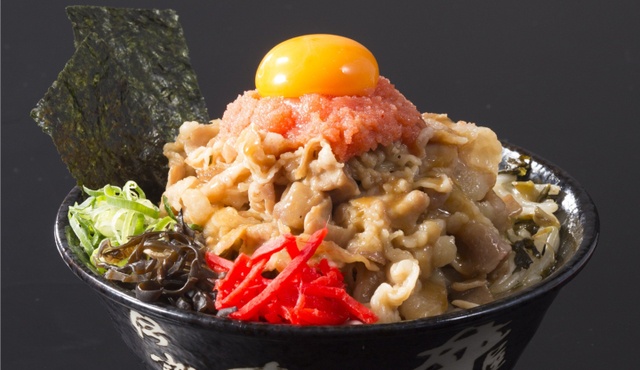 博多とんこつ×すた丼!『伝説のすた丼屋』から「博多とんこつ“MTK”すた丼」が新発売!