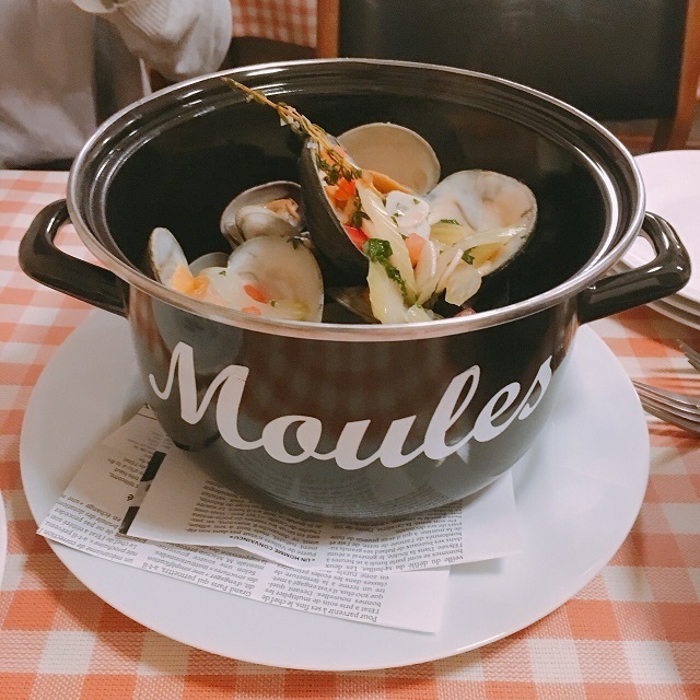 三軒茶屋に「大衆フレンチ酒場 ぼんくら」が開業。