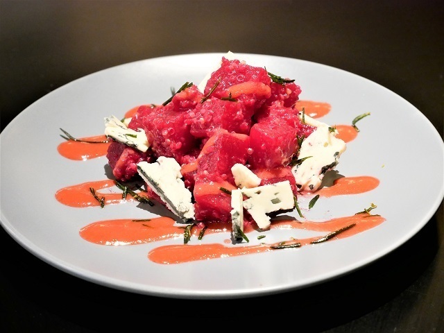 茅場町に角打ちビストロ「かめじま商店」が開業。