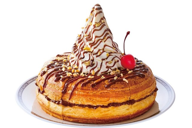 『コメダ珈琲』が人気菓子“小枝”を使った「シロノワール小枝」を限定発売