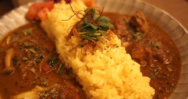 富山市で絶品カレーランチならココ5選！スパイスカレーからインドカレー、老舗の名店まで