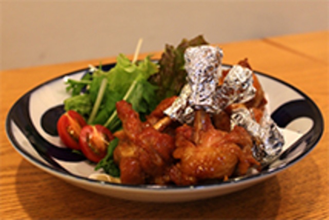 2018年10月22日、四谷に「小島チューリップ」が開業。