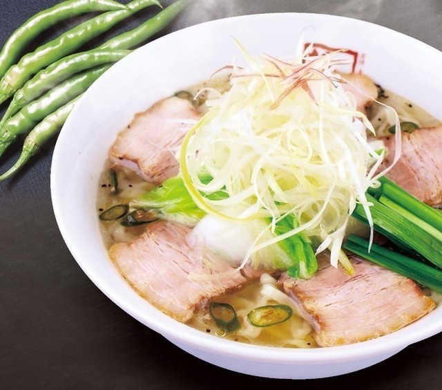 【期間限定】「青唐うま塩ラーメン」がしっかり辛くてクセになる！『喜多方ラーメン坂内』へ急げ！