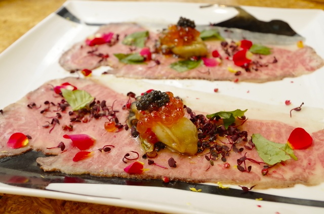 蟹にキャビアにサーロイン！クリスマスは『29ON代官山』の贅沢コースに舌鼓！