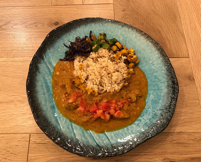 スパイスとワイン「dining bar KANA」が東中野にオープン