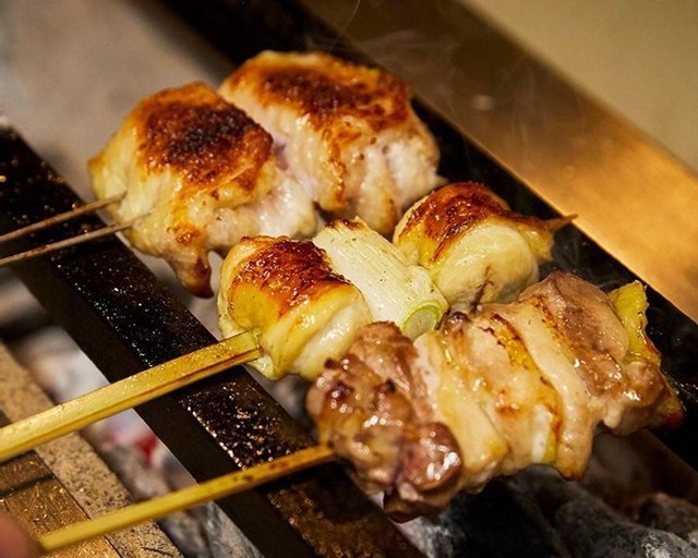 中華料理世界大会金賞を受賞した「焼鳥 鈴音」が六本木にオープン。