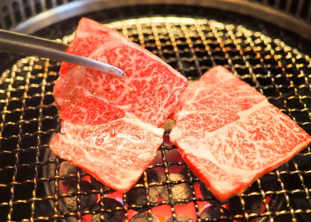 FRP うし オブジェ 店舗什器 看板 人形 焼き肉 肉屋 レストラン 飲食店 FRP うし オブジェ 店舗什器 看板 人形 焼き肉 肉屋 レストラン 飲食店