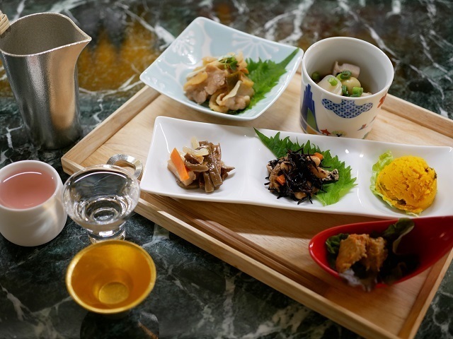 五反田に角打ちできる酒販店「桑原商店」をオープン。