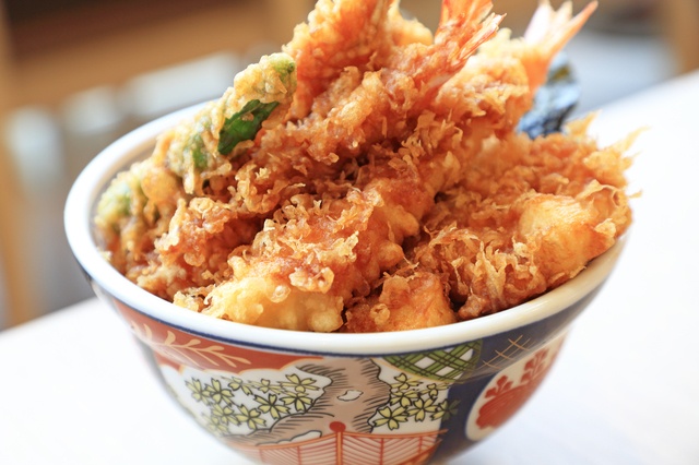 浅草｜絶品”天丼”5選！創業180年以上前の老舗やデカ盛り天丼も！熱々、サクサクがたまらない！