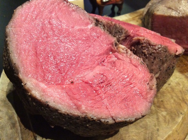 『29ON 本店』噛むと肉汁がジュワッ！サシが入っているのに旨味が強い「いわて南牛」で肉まみれ！5月メニュー紹介
