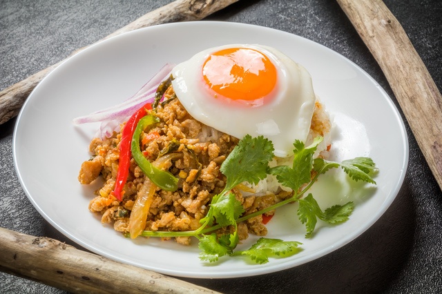 高円寺でアジアンランチ!インド、タイ、ベトナム料理など人気店を5つご紹介!