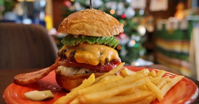 函館市│外さないハンバーガー専門店5選！定番のラッキーピエロに牛肉100%パティバーガーも
