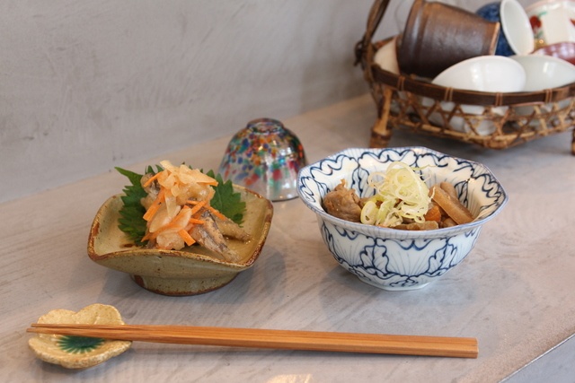 26歳女将が切り盛りする「おさけと小料理 non」が高円寺に開業