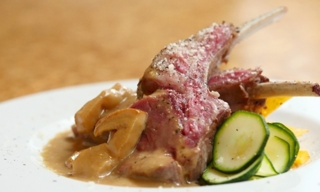 【速報】ラムチョップが柔らかすぎてとろけました。濃厚なポルチーニの香り漂う9月の『29ON本店』メニュー