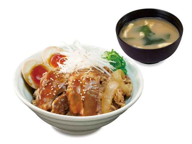 『松屋』の新メニューは沖縄ラフテー風！9/10より「牛と味玉の豚角煮丼」が登場!!