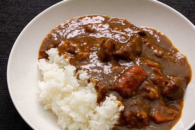 五反田のカレー店7選！とろとろのとろとろの牛すじカレーに老舗喫茶の欧風カレー！