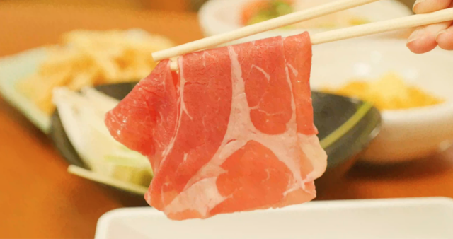 【10月末まで】人気のしゃぶしゃぶ食べ放題コースが大人・シニア限定200円引き!『和食さと』