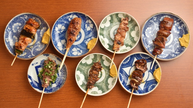 アサヒビール出身の店主が池尻大橋に「焼鳥 やおや」をオープン。