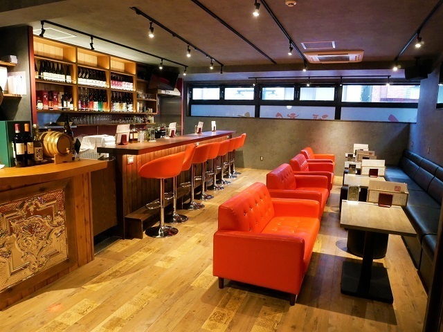 戸越銀座にネオスナック「NE 酒 LAND 宴」が開業！