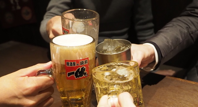 【11/12〜14限定】生ビールやサワーが1杯100円！『一休』でドリンクフェア開催