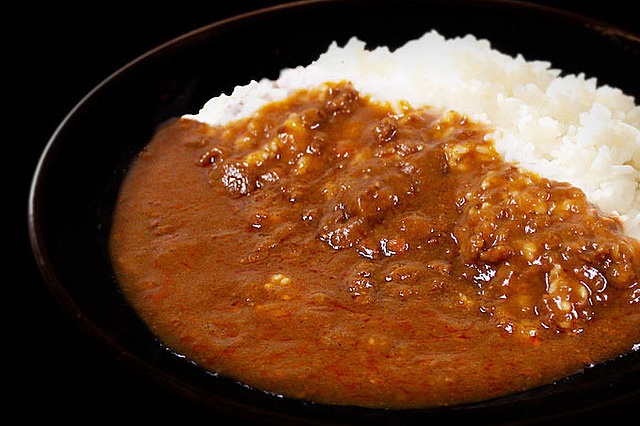 ミシュラン獲得シェフの極上カレーや中華をご自宅で！後払いOKなデリバリー専門店『デリズ』