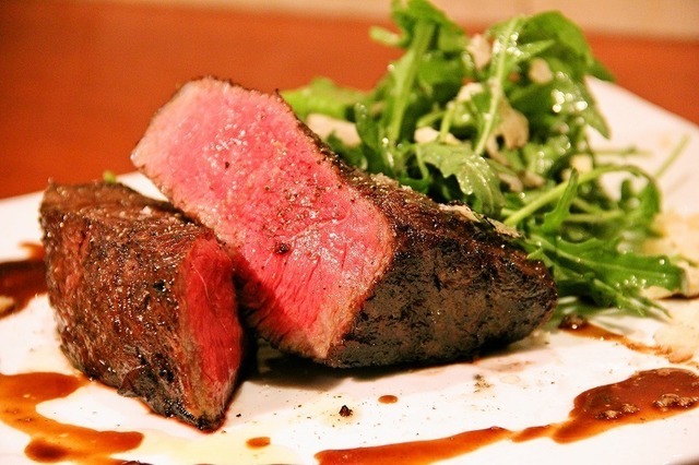 溢れる肉汁で悶絶!!コスパも良い浜松のおすすめステーキ店3選