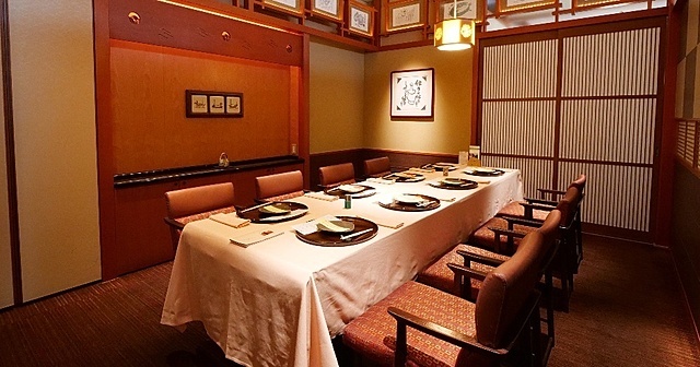 ※閉店※【銀座】落ち着きのある個室を完備。創業130年を越える老舗のおもてなしを日本料理店『銀座皆美』で