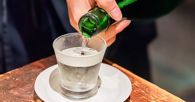 【3/18まで】2,500円で時間無制限日本酒飲み放題『日本酒原価酒蔵』でイベント開催中