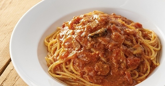 トマトとニンニクのスパゲティが500円に！『カプリチョーザ』テイクアウト限定価格がお得！