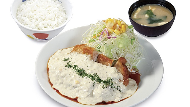 『松屋』が「“たっぷりタルタル“のチキン南蛮」発売！テイクアウト50円引き特典も！