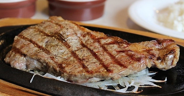 【5/31まで】『フォルクス』や『ステーキのどん』に、肉の日限定サービスが登場！