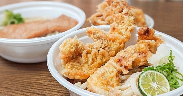 【最速レビュー】『丸亀製麺』がうどんのテイクアウト販売を開始。丸亀食感は家まで保つのか!?