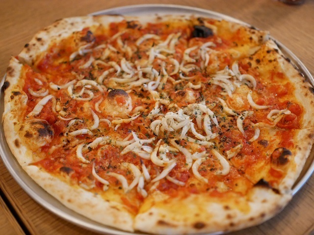 山梨・甲府に「オサカナバル PANDA」が開業。