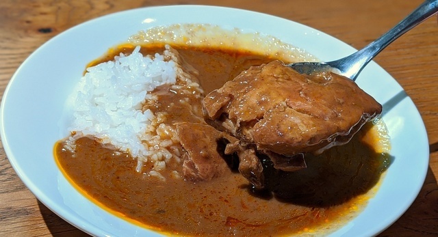 五島列島の鯛で出汁をとった「なんにでもあうカレー」とは？