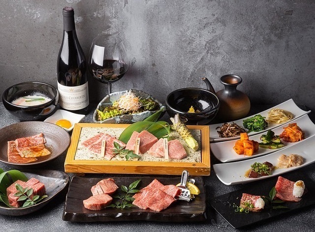 渋谷に「上等焼肉ひらく」がオープン。