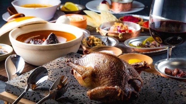 赤坂に鳩肉専門店「鳩肉屋」がオープン。