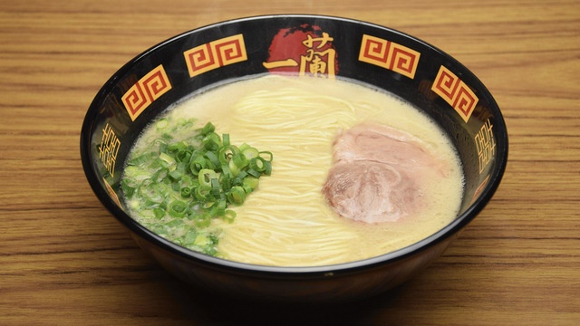 『一蘭』の無料お子様ラーメン対象店が全店舗に拡大！しかも5人まで提供!!