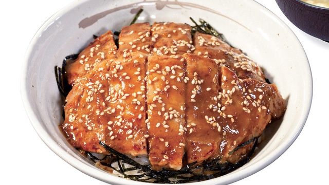 豚好き集合！『松屋』からボリューム満点たっぷり2枚のせの「味噌漬けトンテキ丼」新発売