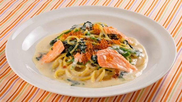 【11/25まで】『ガスト』の秋限定、サーモンといくらのパスタ＆丼
