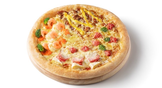 『ピザハット』が日本人向けに「ソース」と「チーズ」を改良！最新メニューも登場！