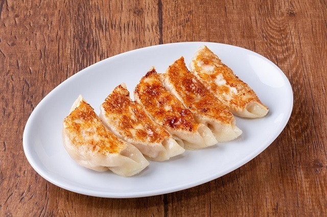 バイタリティ創業店が中華＆台湾酒場「番長餃子道」にリニューアル！