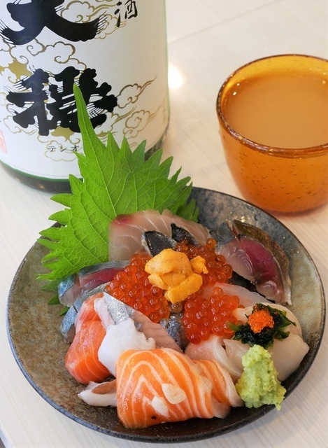 神保町に「あつ盛」がオープン。デイリー使いの最強立ち飲みに注目！