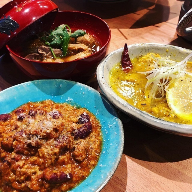 「焼鳥やおや」2号店、「リバーサイドヤオヤ」が池尻大橋に開業。