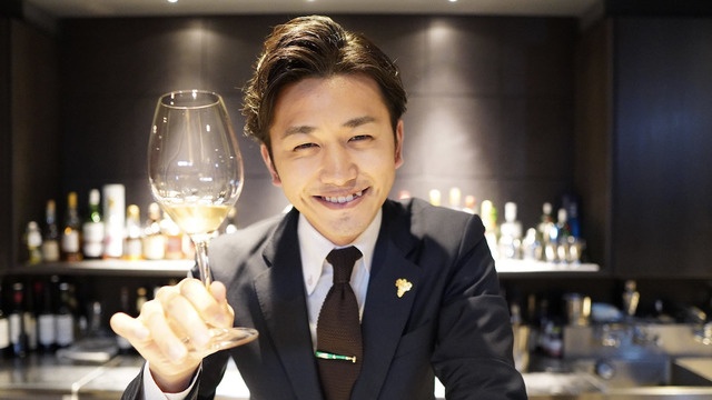 コンビニスイーツに合うのは日本酒・ワイン・ビール!? ソムリエがペアリングを考えてみた