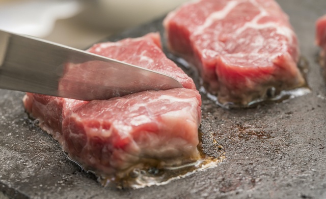 【会員募集】「焼肉」の新体験！肉と焼き方をアップデートした「炙り焼肉」が西新宿に登場！
