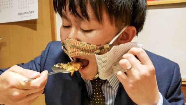 「食べるときだけ手軽に開放」 職人が本気で作る「食事用マスク」が登場！