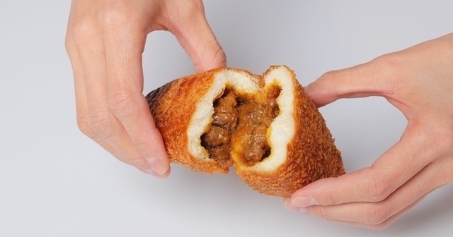 【2/10〜16】1日2,000本売れる『もとむのカレーパン』が伊勢丹新宿のパンフェスに登場!