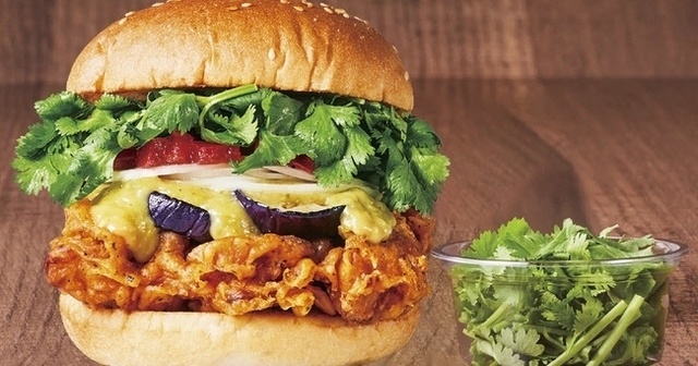 クセがスゴい！パクチー6倍盛りのハンバーガーが『フレッシュネスバーガー』に期間限定登場