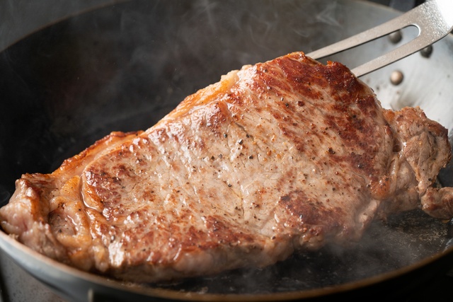 【7/5～】5年ぶり！サーロインステーキ食べ放題が復活！肉好き歓喜の激アツイベントが『フォルクス』にて開催！